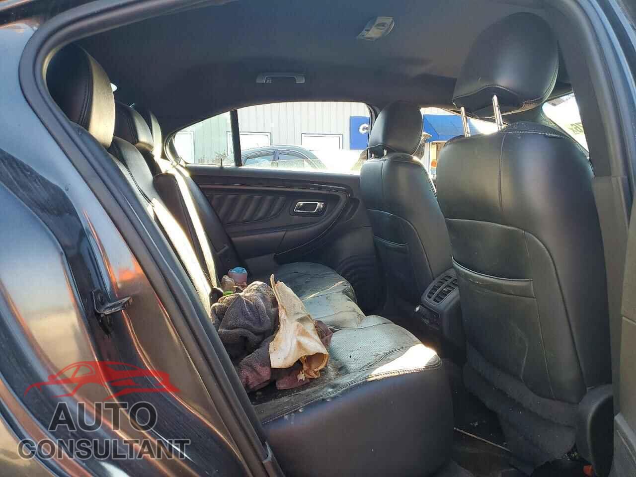 FORD TAURUS 2017 - 1FAHP2F84HG115264