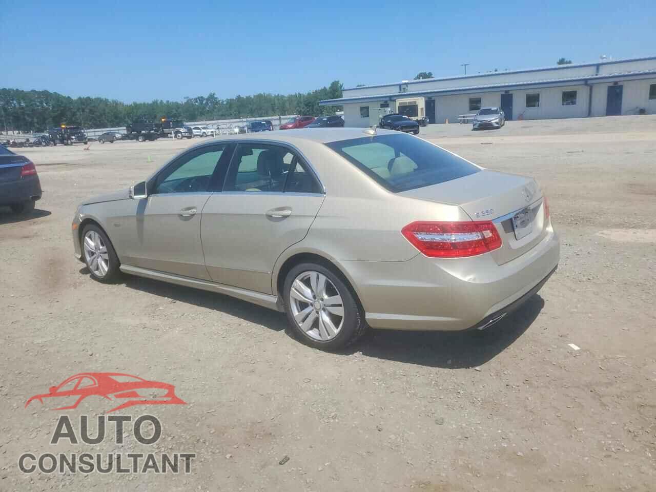 MERCEDES-BENZ E-CLASS 2011 - WDDHF2EB0BA509760