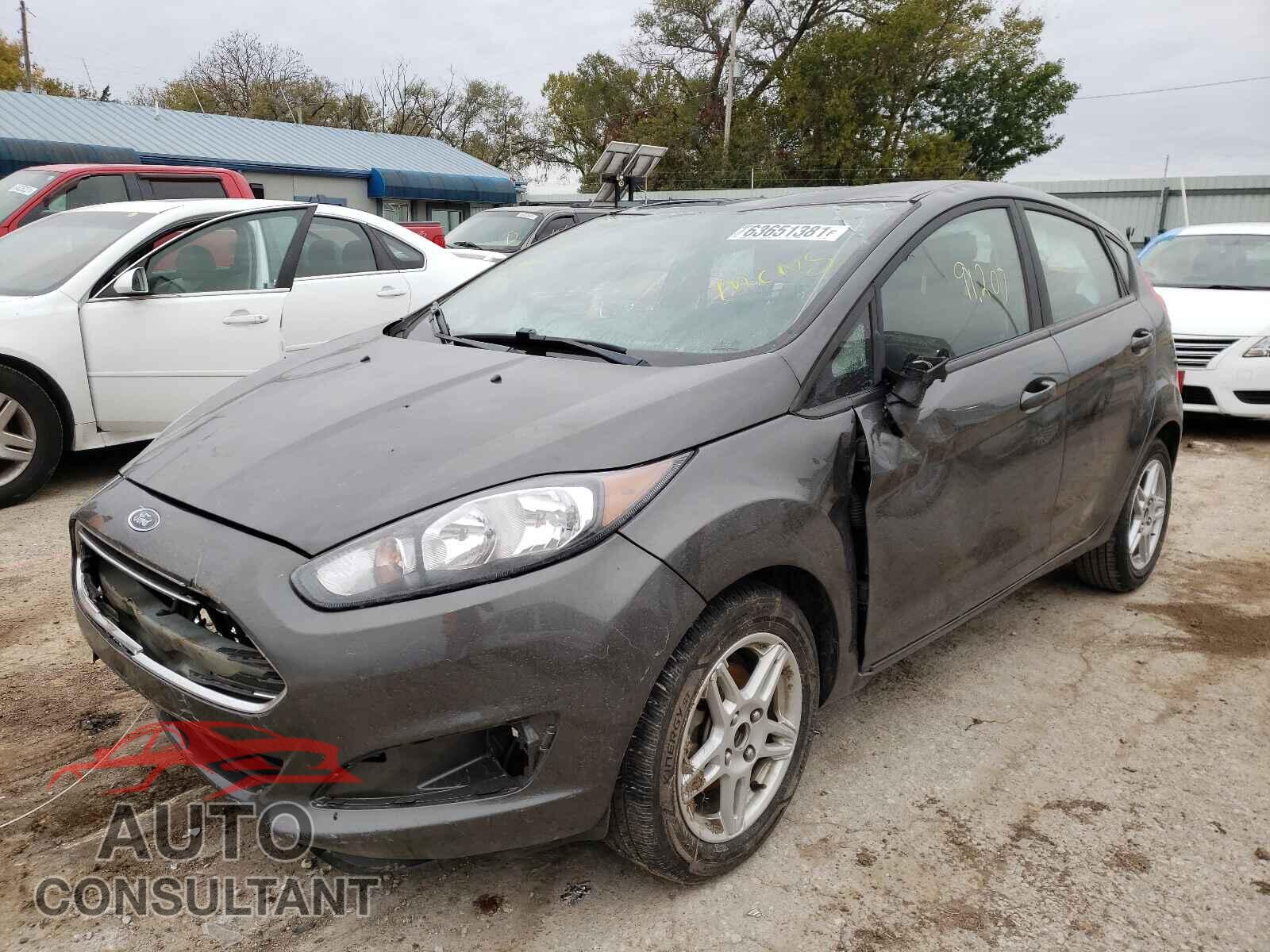 FORD FIESTA 2018 - 3FADP4EJ5JM114697