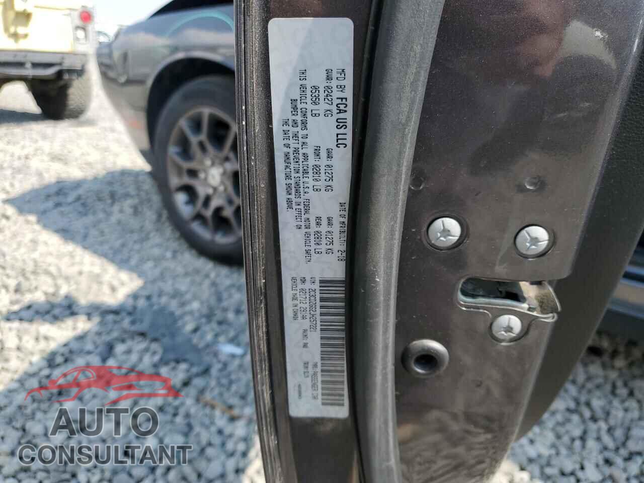 DODGE CHALLENGER 2018 - 2C3CDZGG2JH257221