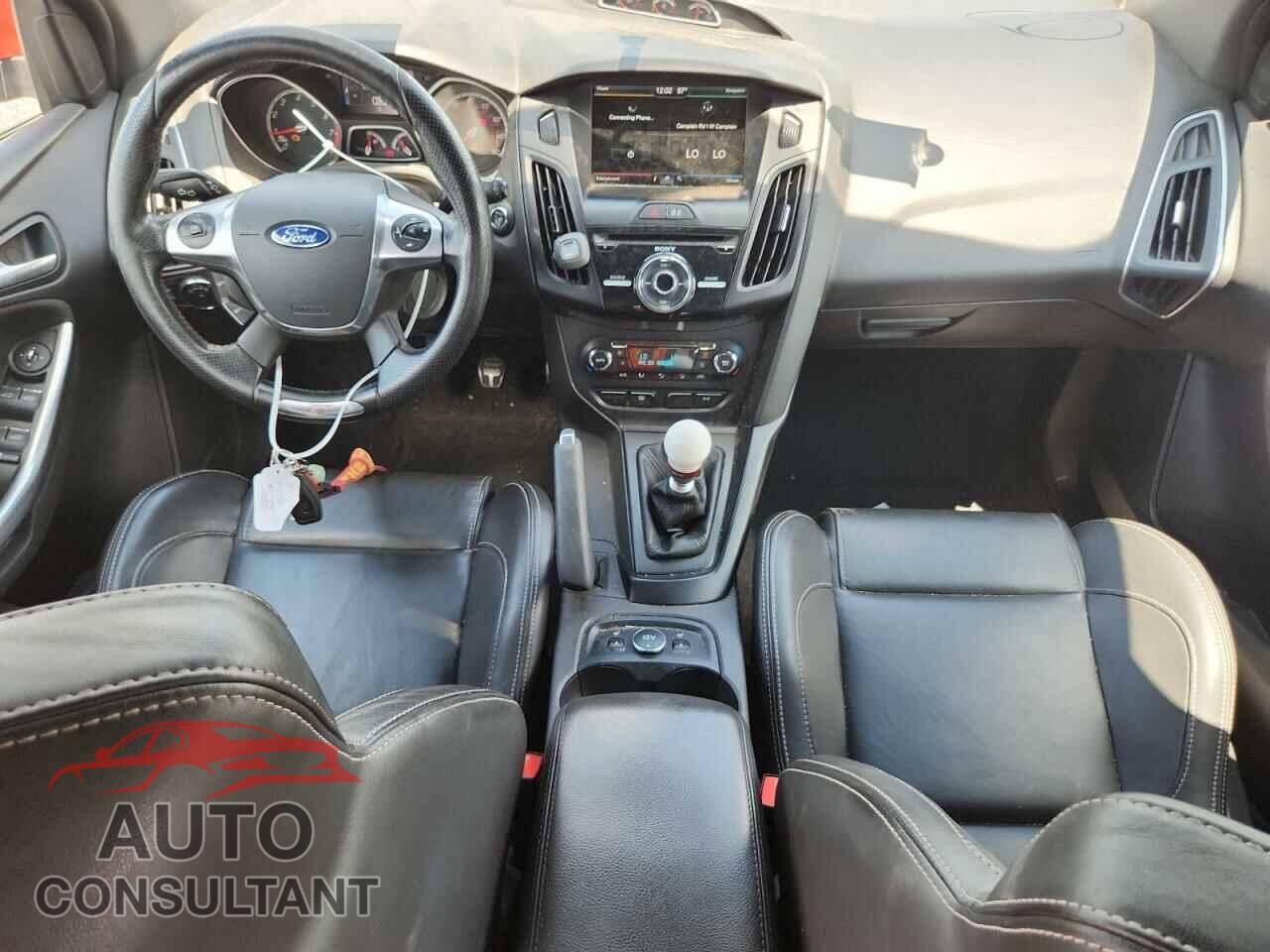 FORD FOCUS 2014 - 1FADP3L98EL353915