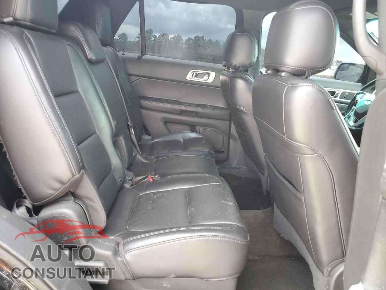 FORD EXPLORER 2013 - 1FM5K7D82DGA40016