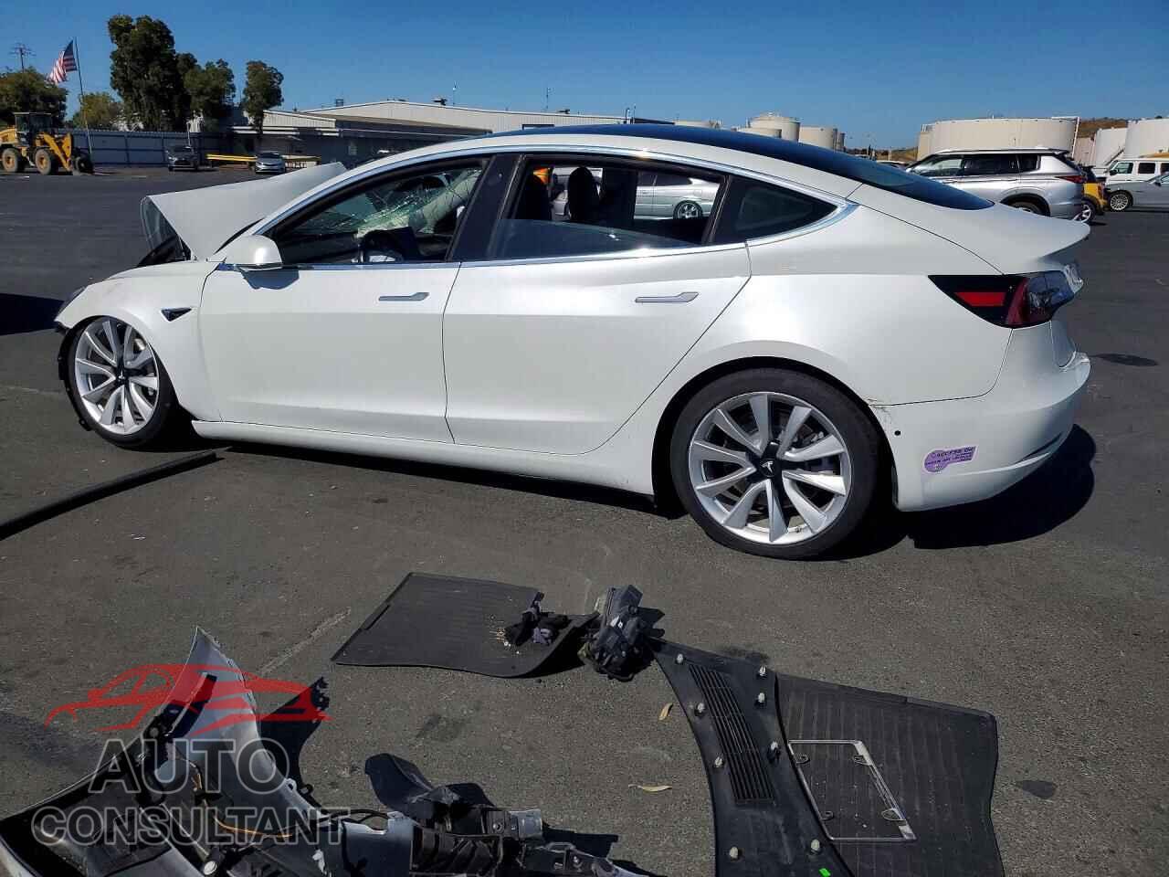 TESLA MODEL 3 2018 - 5YJ3E1EA2JF164780