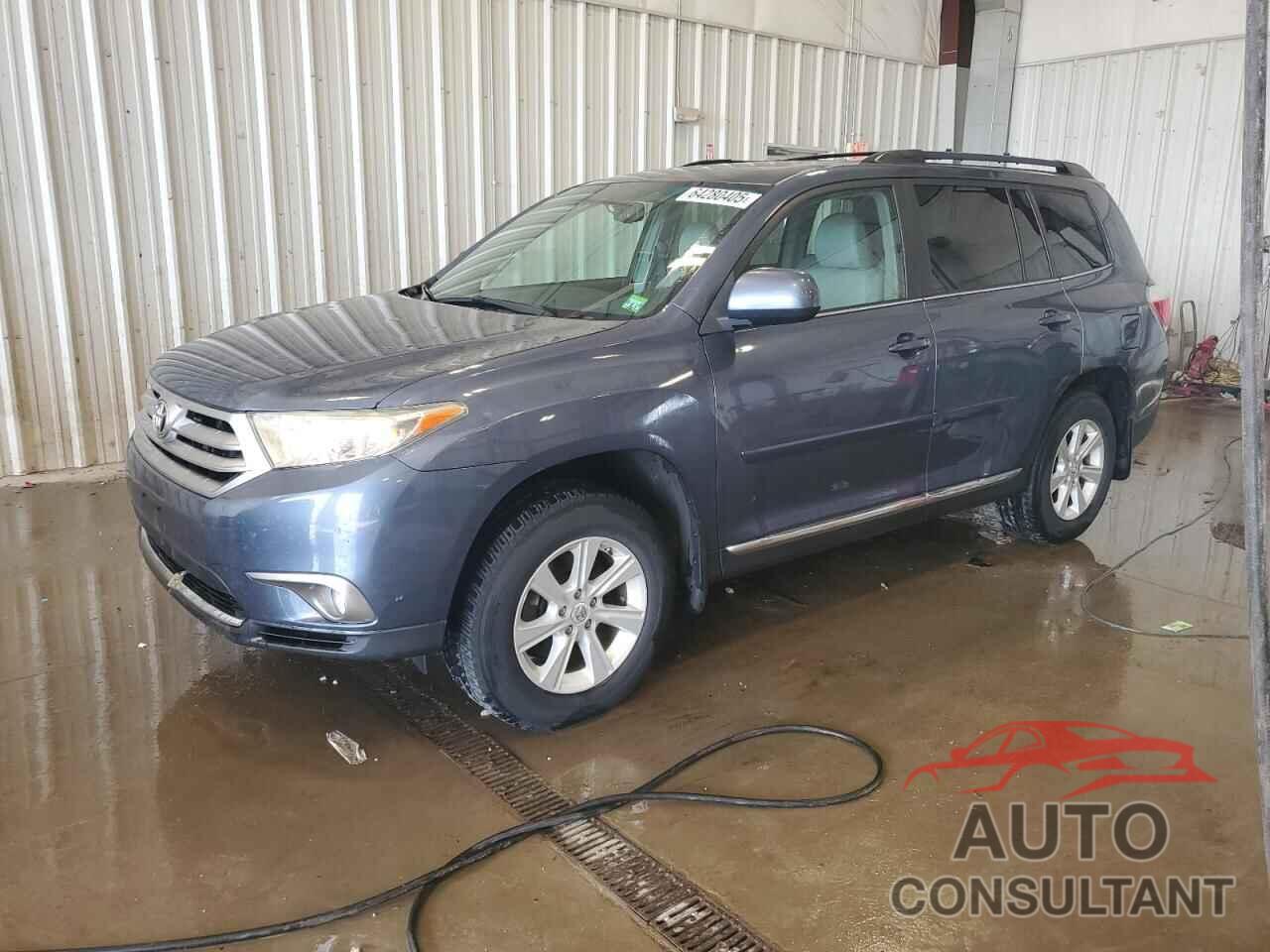 TOYOTA HIGHLANDER 2011 - 5TDBK3EH6BS075496