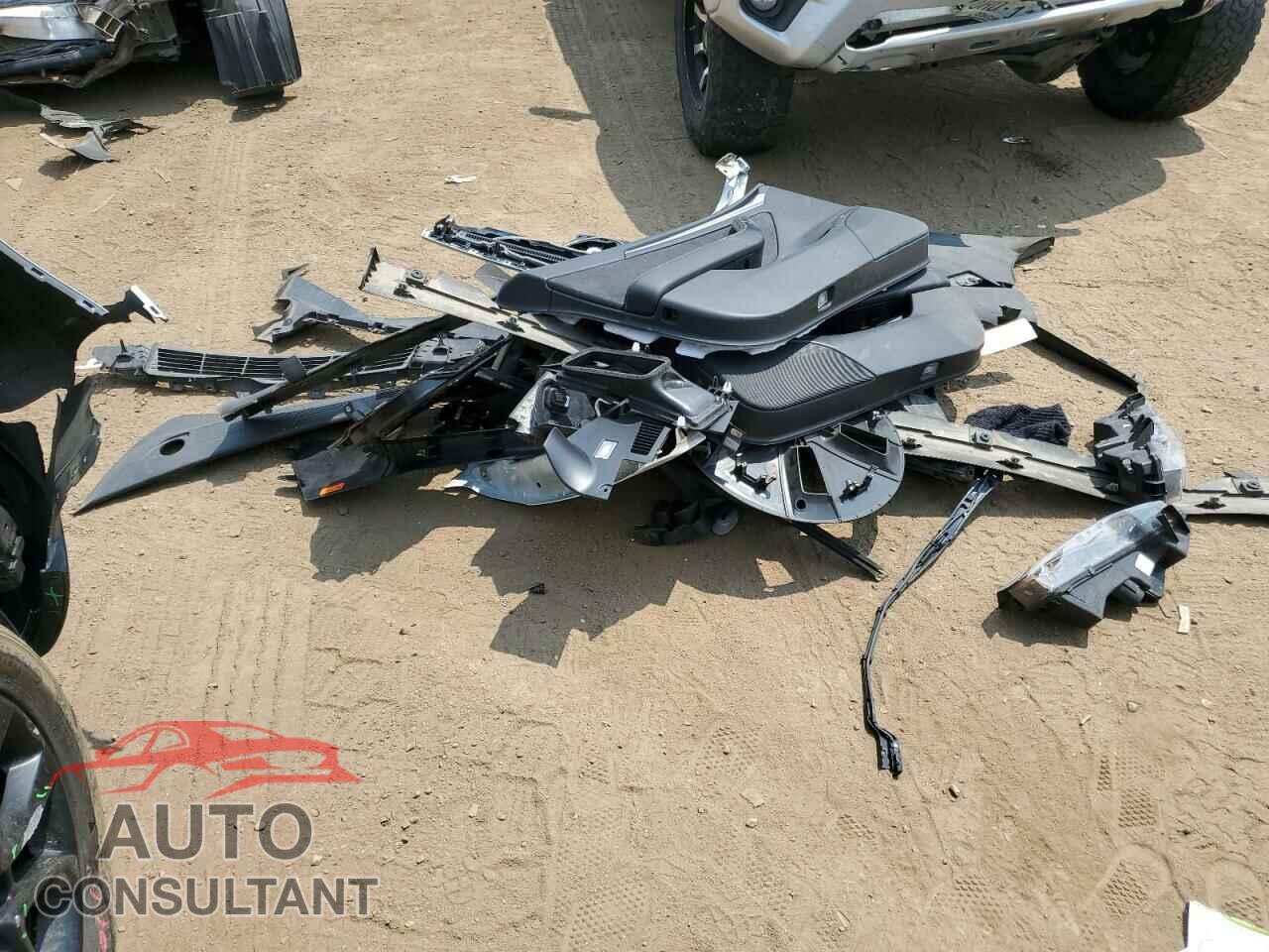 TESLA MODEL 3 2021 - 5YJ3E1EB2MF053031