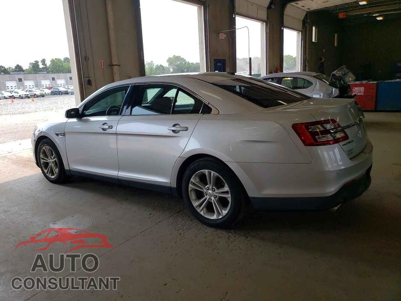 FORD TAURUS 2013 - 1FAHP2E84DG126325