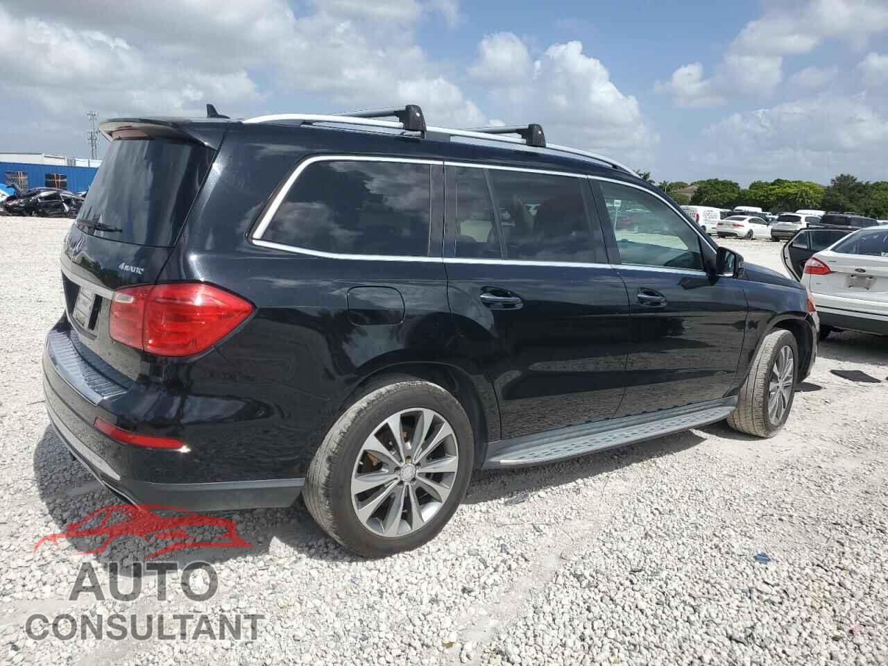 MERCEDES-BENZ GL-CLASS 2015 - 4JGDF6EE4FA486012