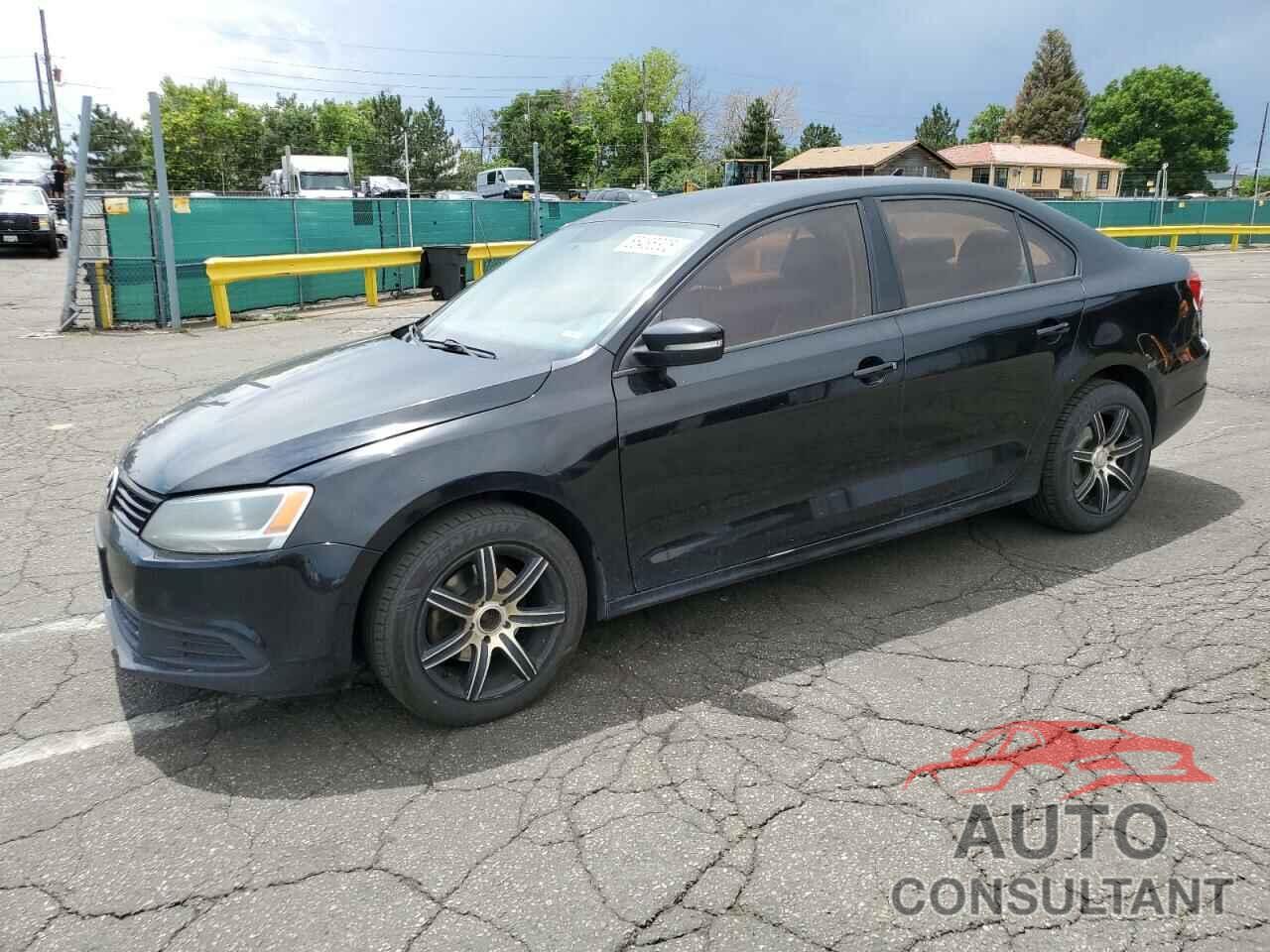 VOLKSWAGEN JETTA 2011 - 3VWDZ7AJ1BM357451