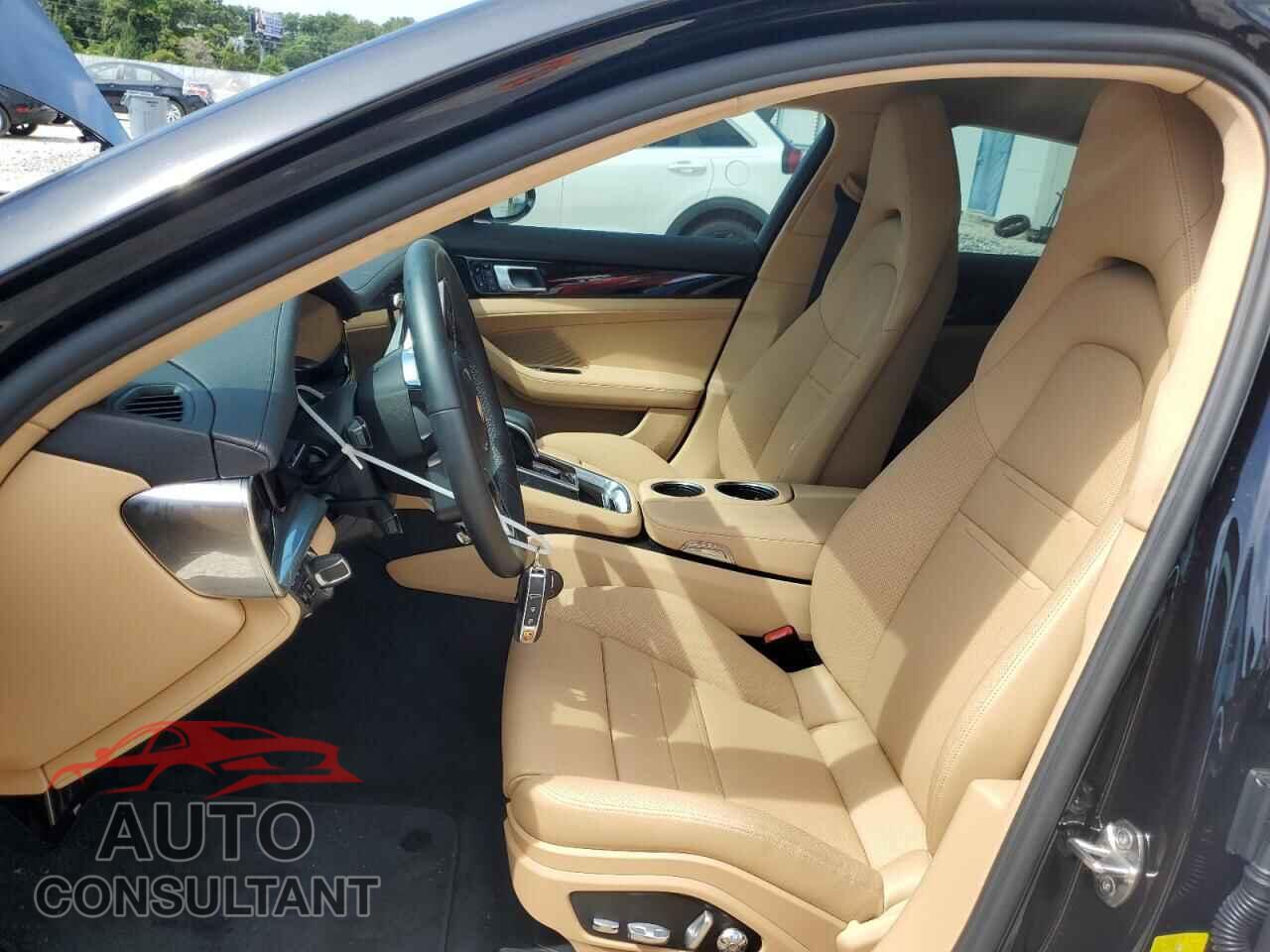 PORSCHE PANAMERA 2020 - WP0AE2A73LL131021
