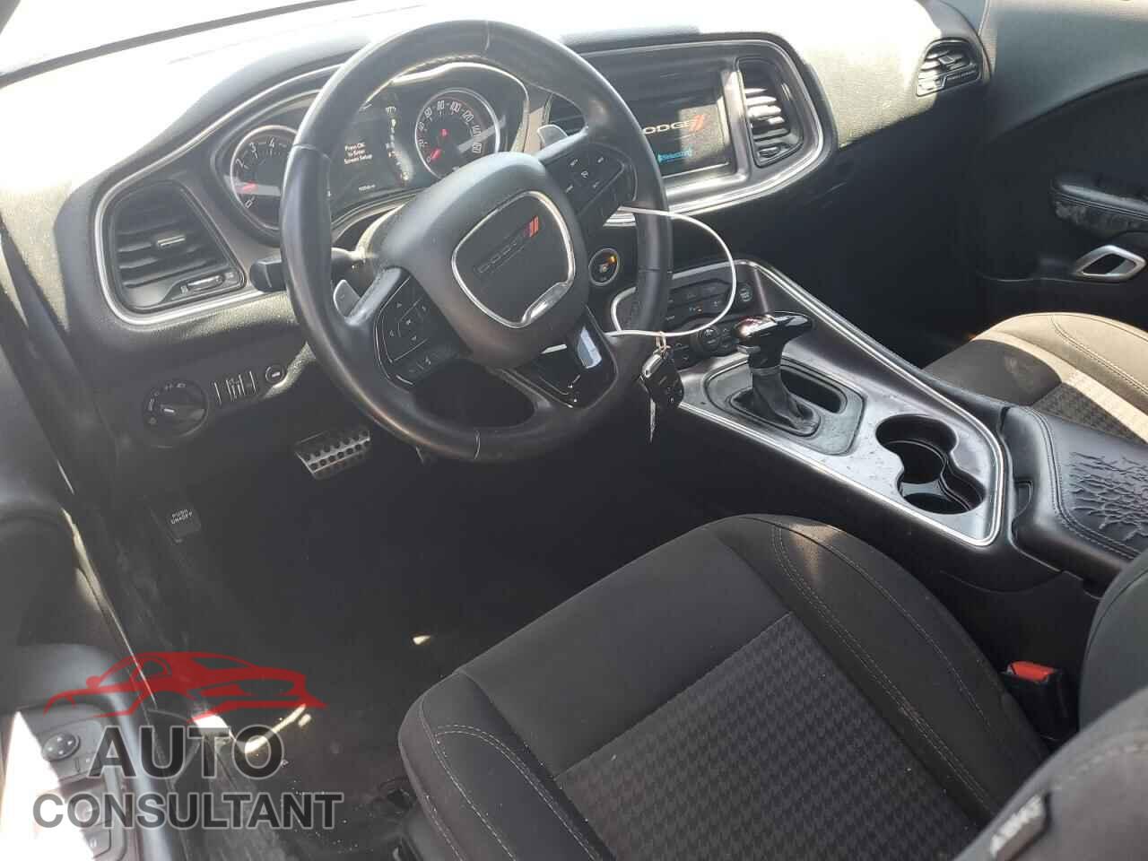 DODGE CHALLENGER 2018 - 2C3CDZAG8JH236401