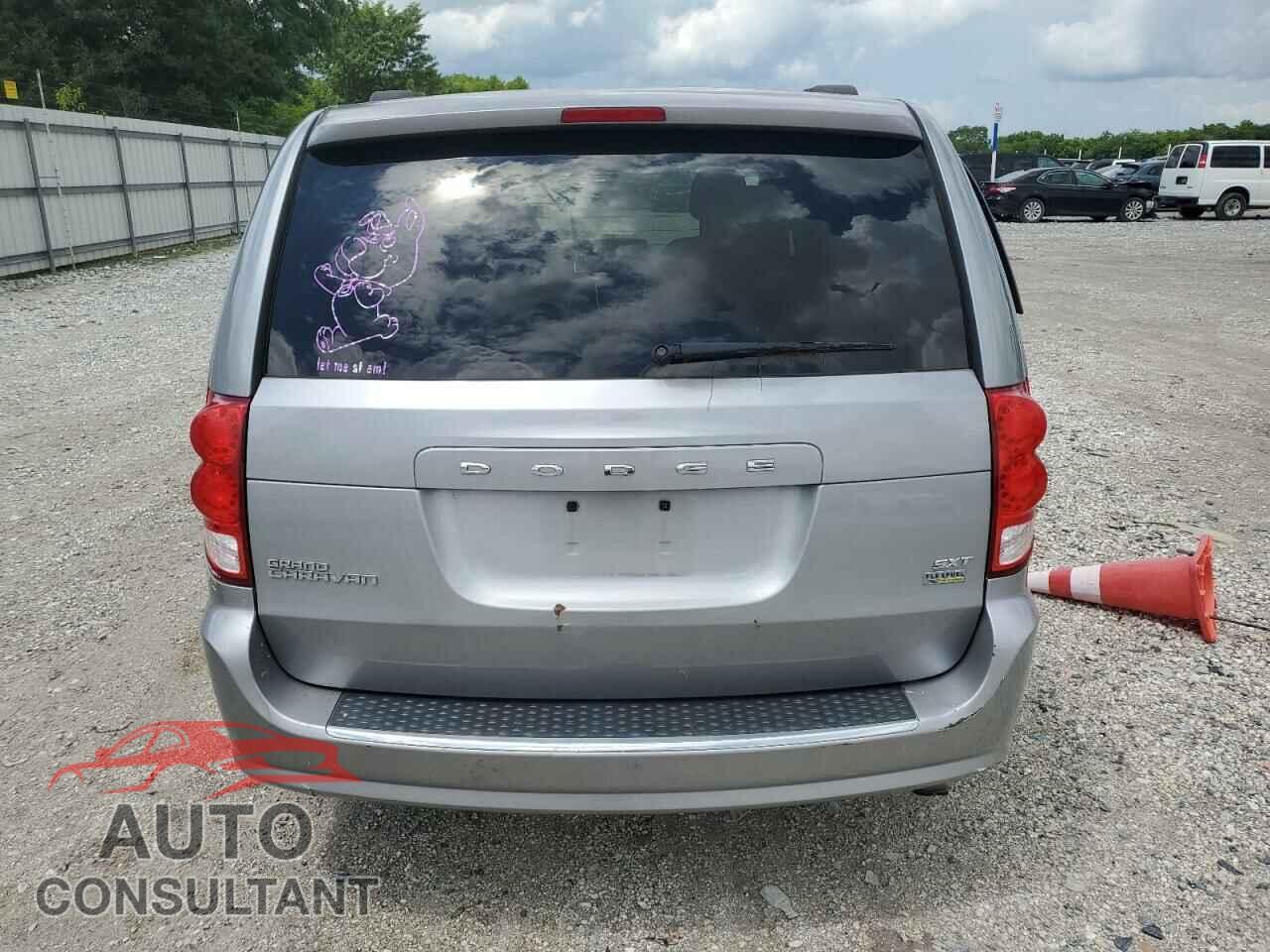 DODGE CARAVAN 2015 - 2C4RDGCG7FR556141
