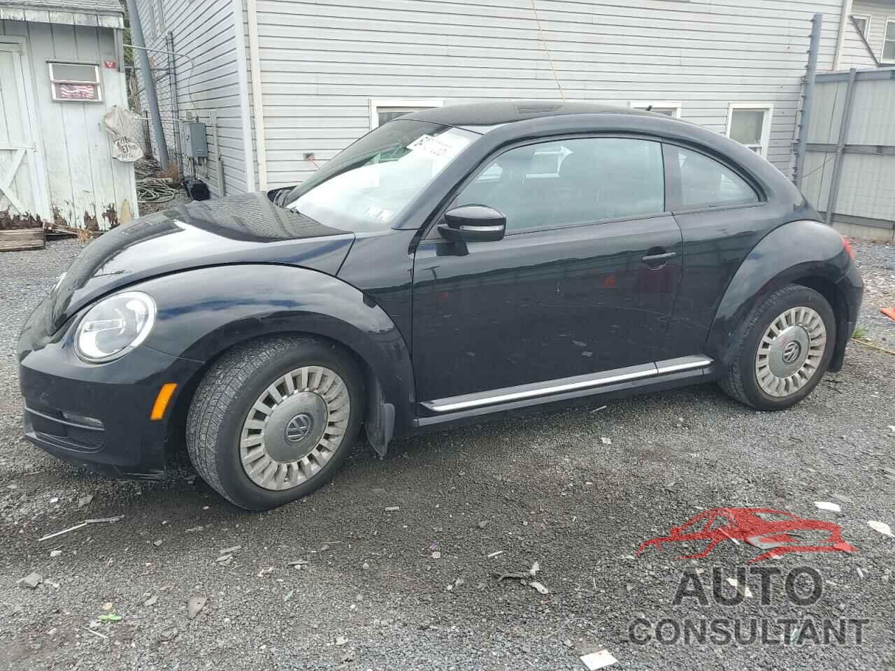 VOLKSWAGEN BEETLE 2013 - 3VWJP7AT6DM660125