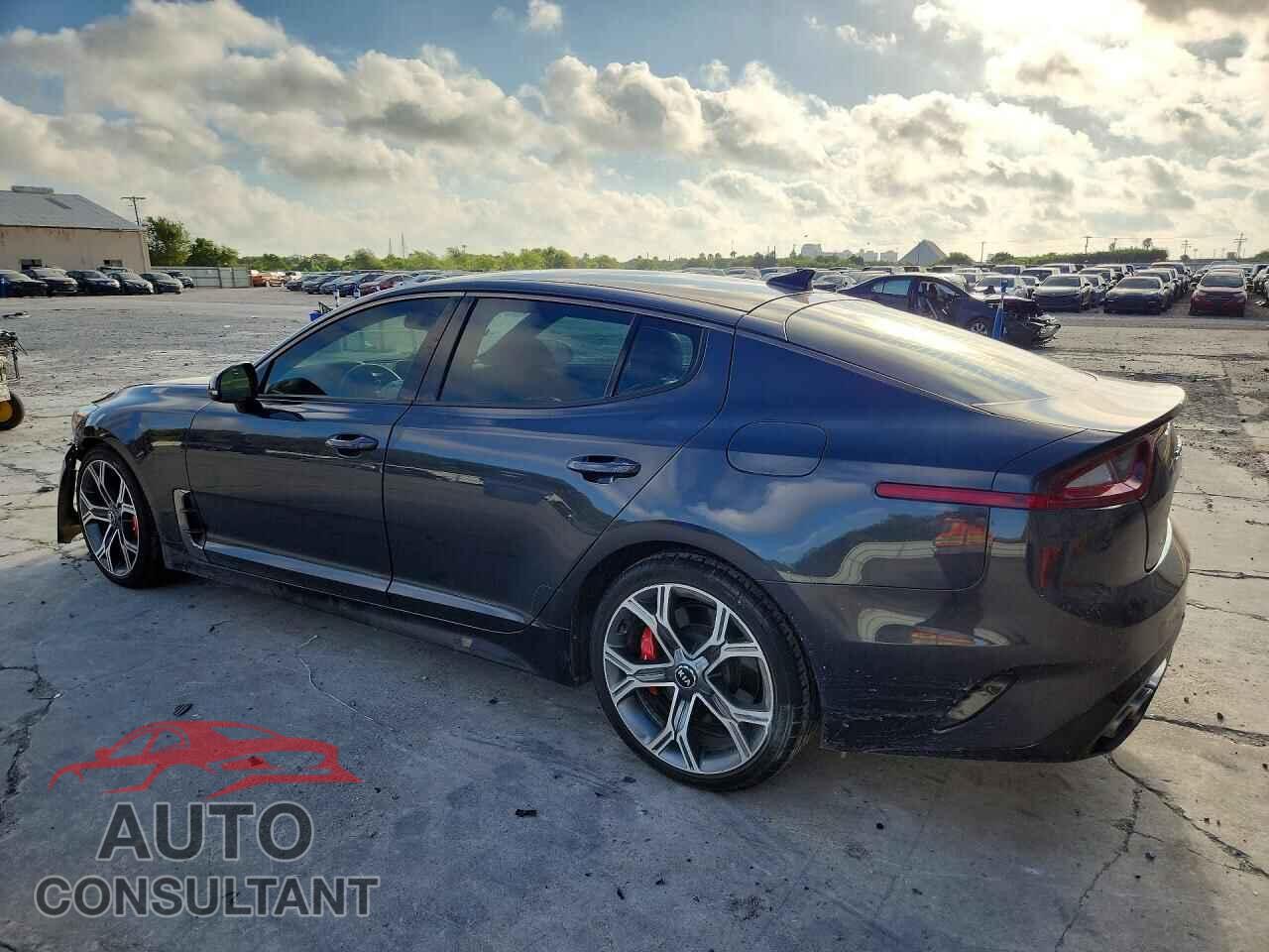 KIA STINGER 2020 - KNAE35LC4L6078456