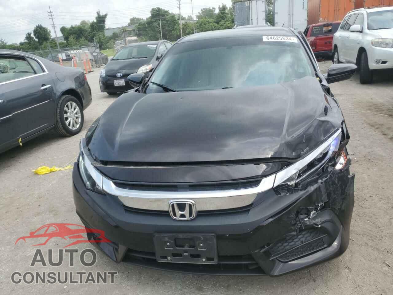 HONDA CIVIC 2017 - 19XFC2F57HE012097