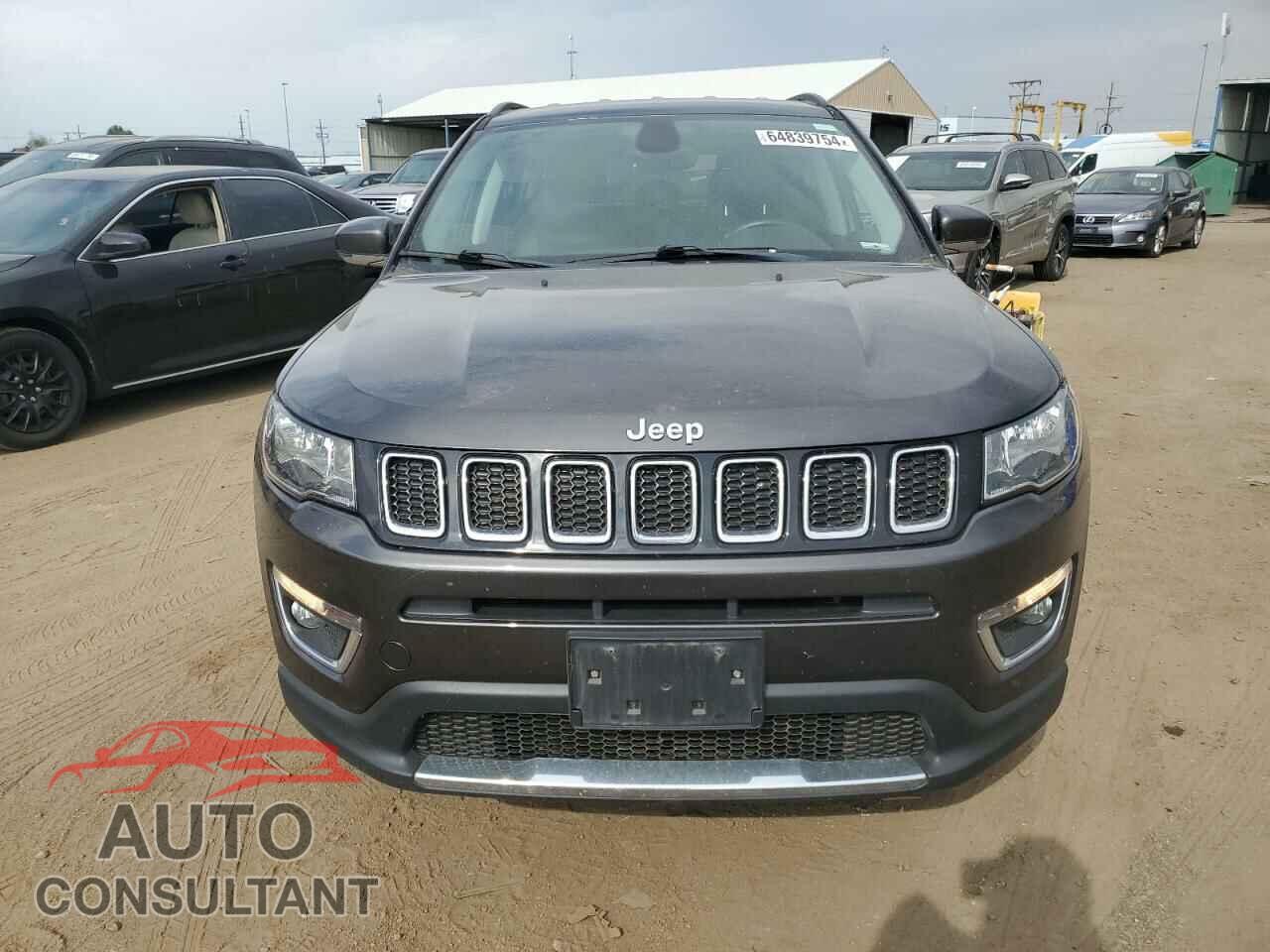 JEEP COMPASS 2017 - 3C4NJDCB3HT675010