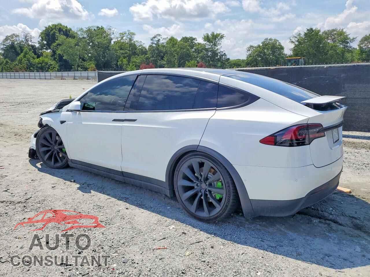 TESLA MODEL X 2021 - 5YJXCAE22MF325259