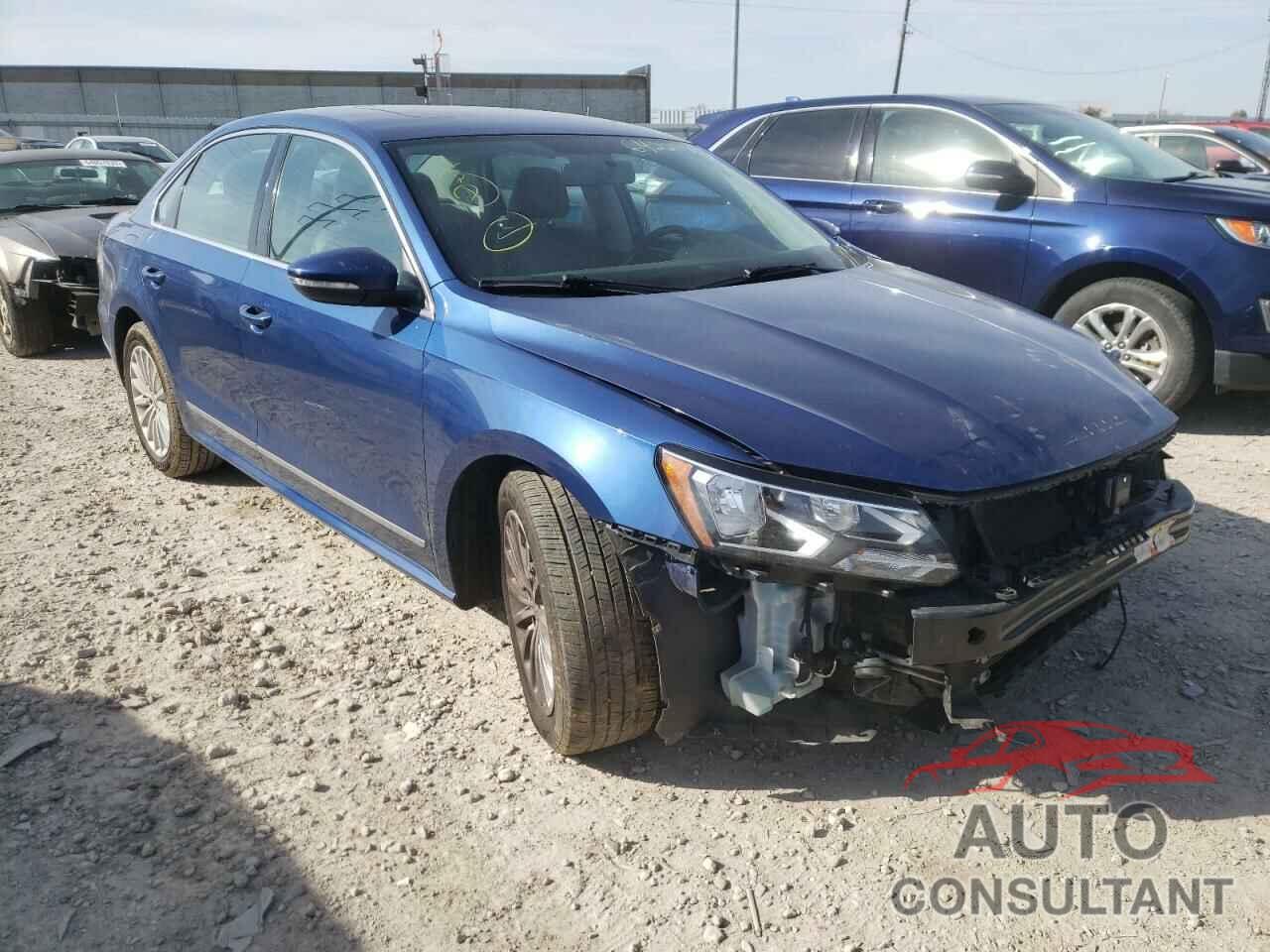 VOLKSWAGEN PASSAT 2016 - 1VWBT7A38GC008029