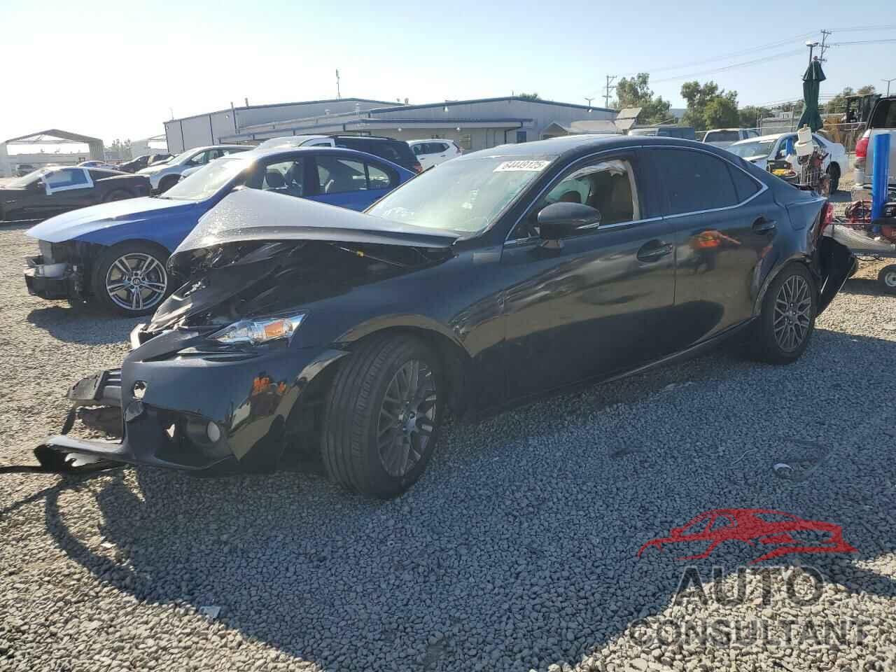 LEXUS IS 2014 - JTHBF1D27E5024345