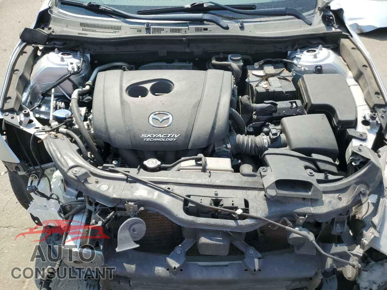 MAZDA 3 2017 - 3MZBN1U70HM144080