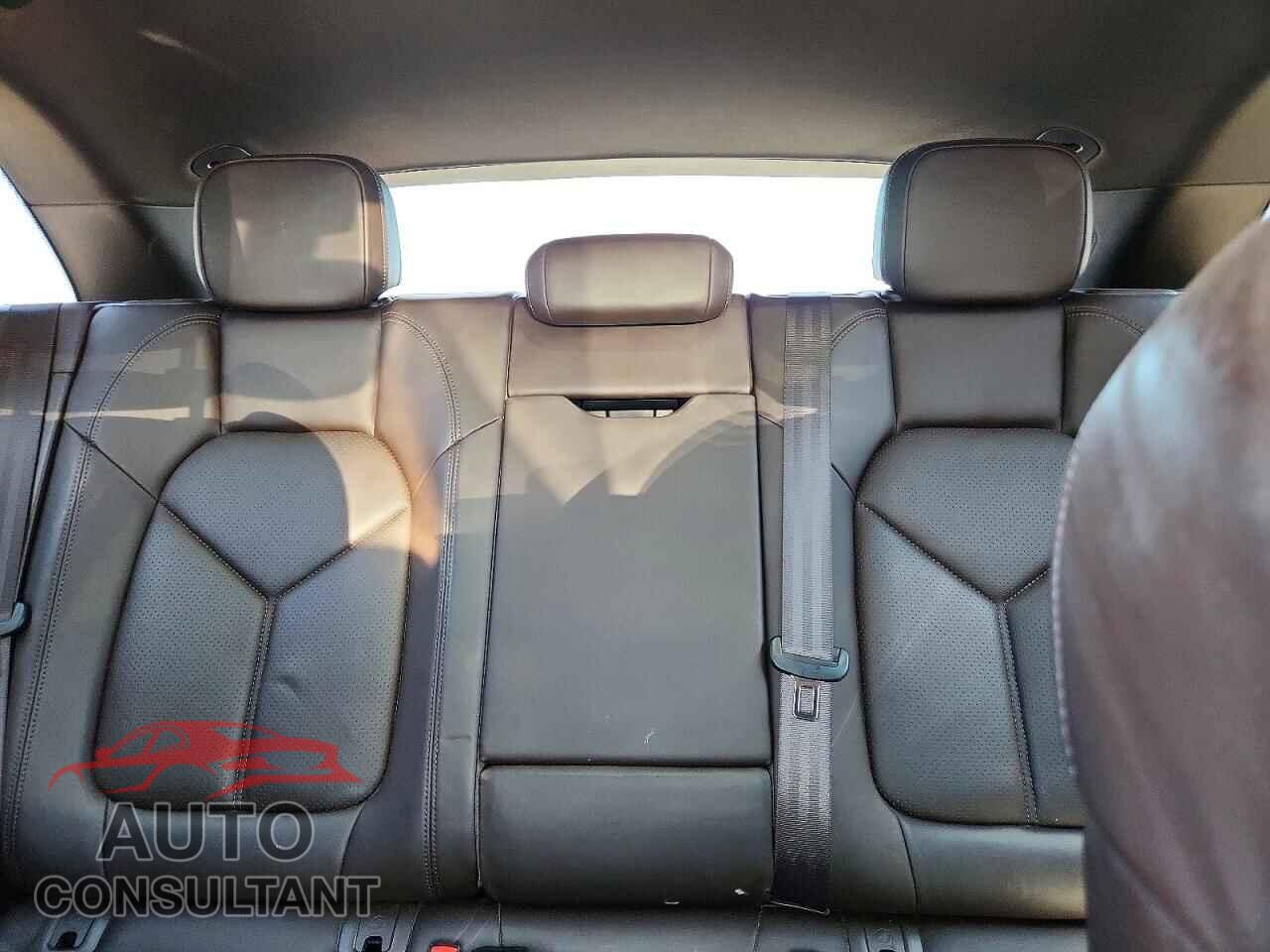 PORSCHE MACAN 2015 - WP1AB2A51FLB69986