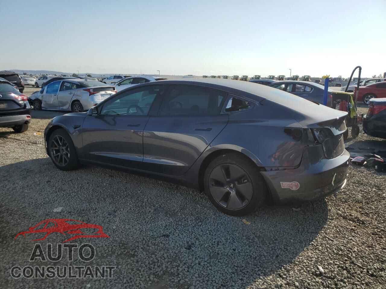 TESLA MODEL 3 2023 - 5YJ3E1EA0PF705821
