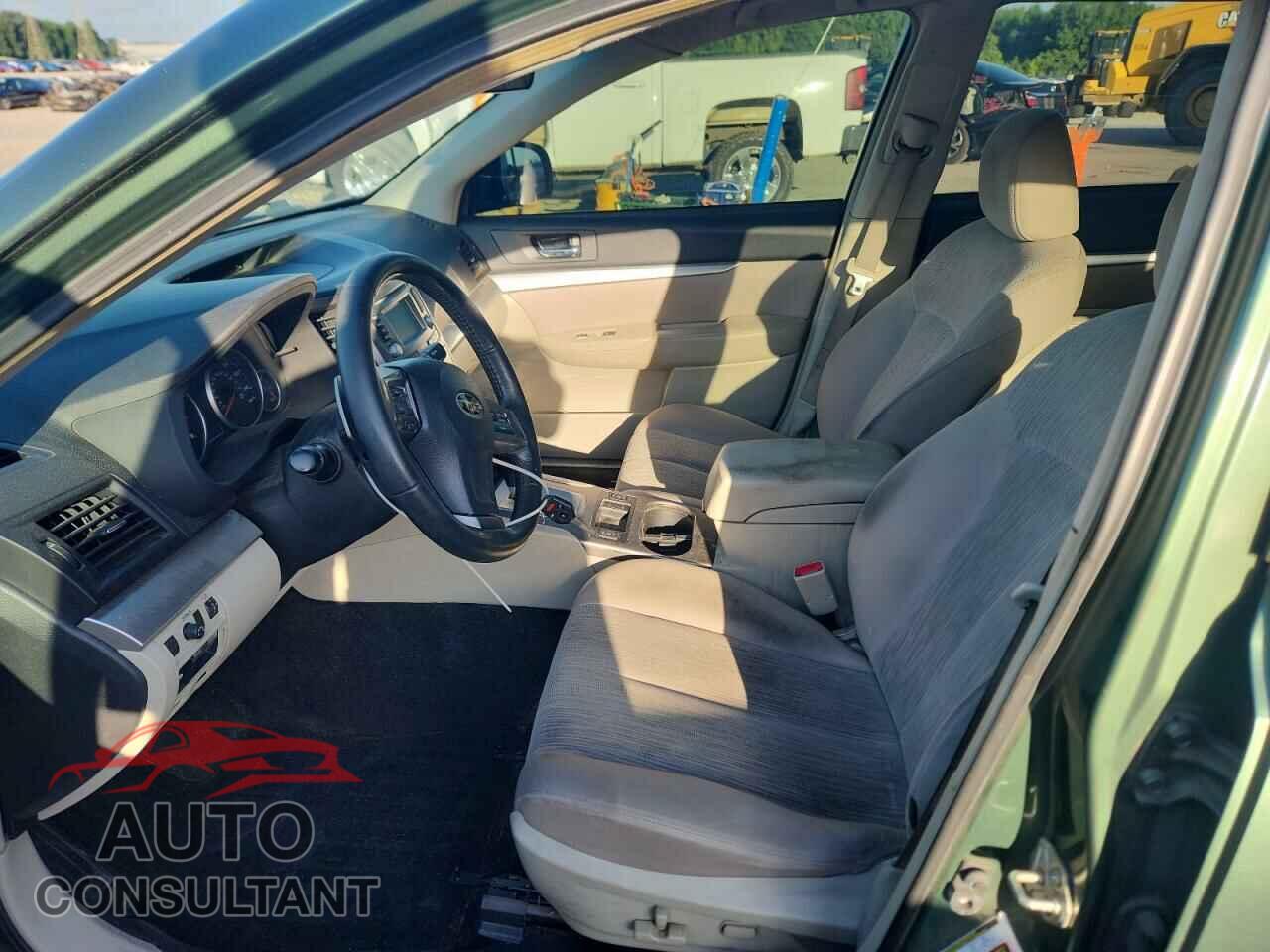 SUBARU OUTBACK 2014 - 4S4BRBCC2E3221021
