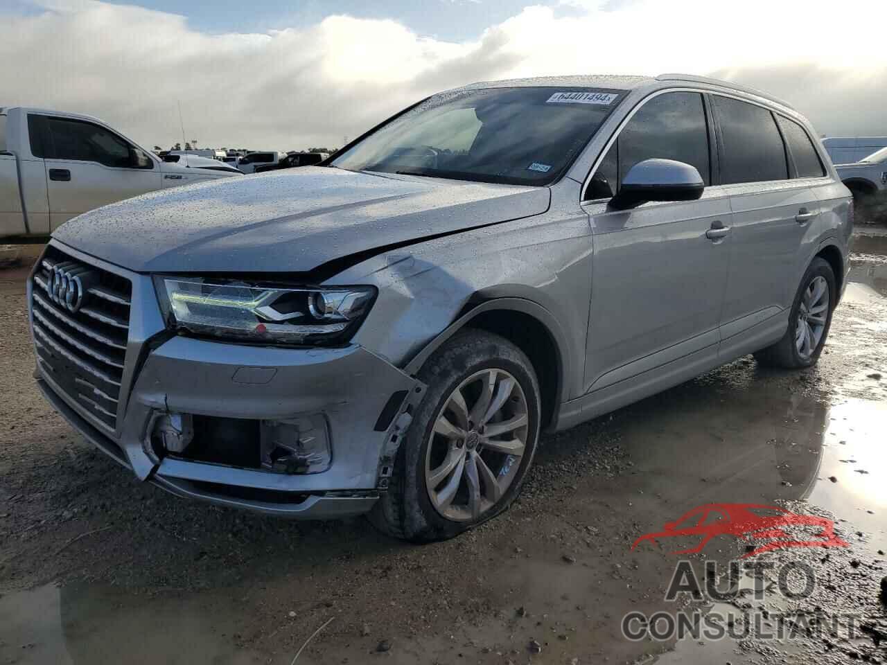 AUDI Q7 2019 - WA1AAAF72KD008232