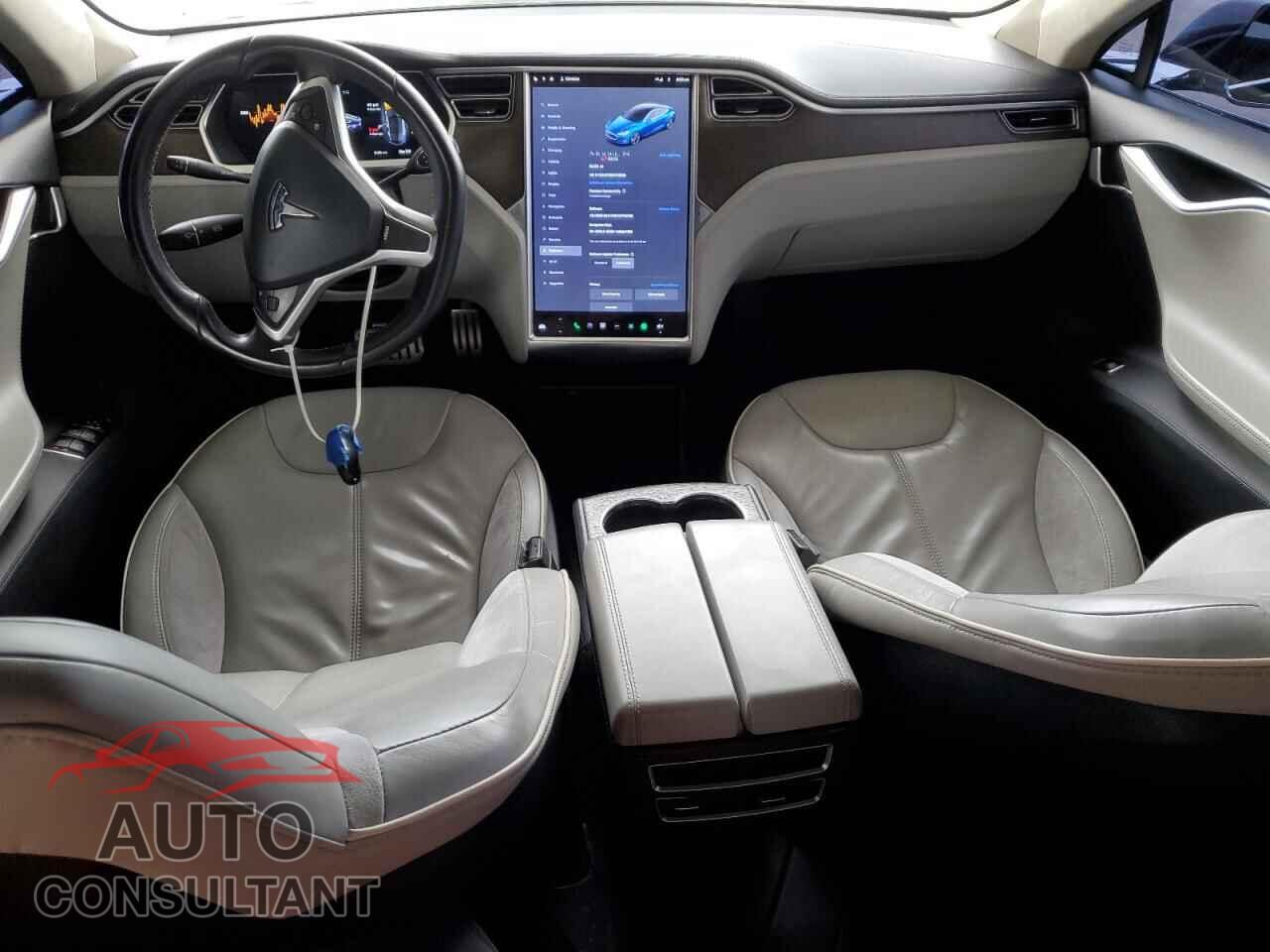 TESLA MODEL S 2013 - 5YJSA1CP6DFP12590