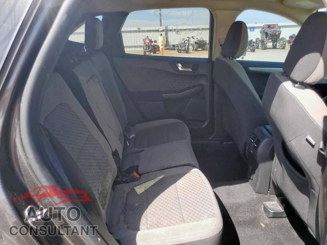 FORD ESCAPE 2020 - 1FMCU0G60LUA31172