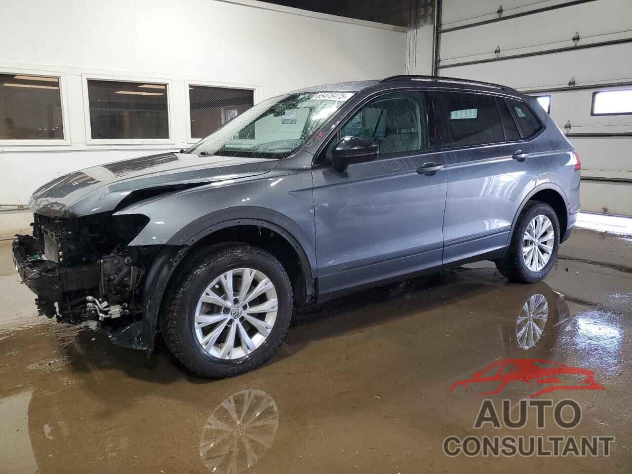 VOLKSWAGEN TIGUAN 2018 - 3VV0B7AX7JM157183