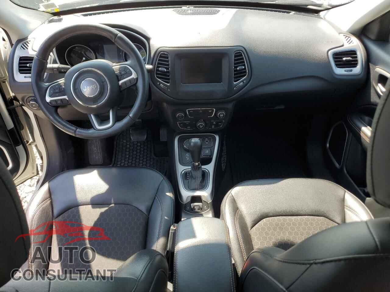 JEEP COMPASS 2020 - 3C4NJDBB9LT146686
