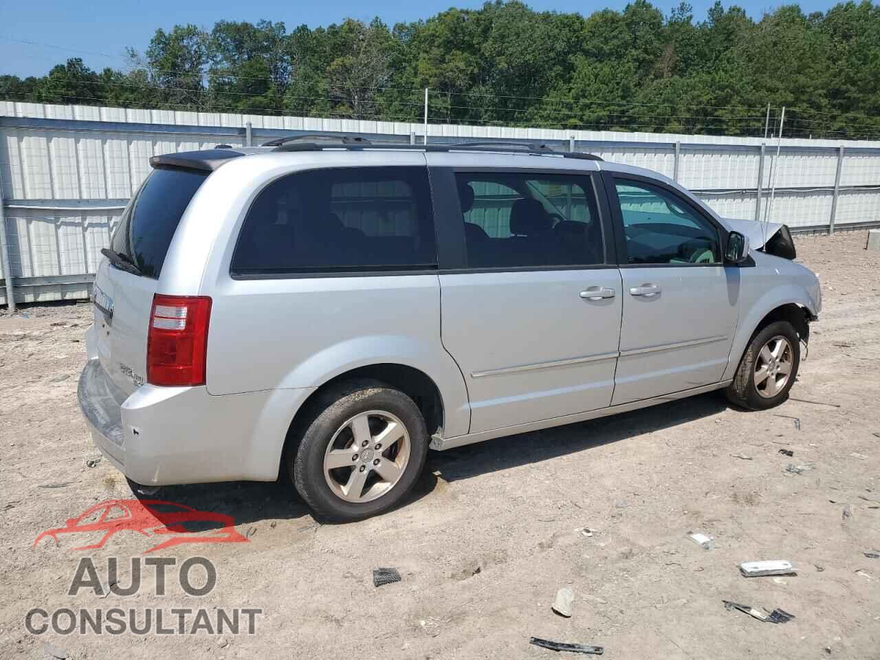 DODGE CARAVAN 2010 - 2D4RN5D18AR108045