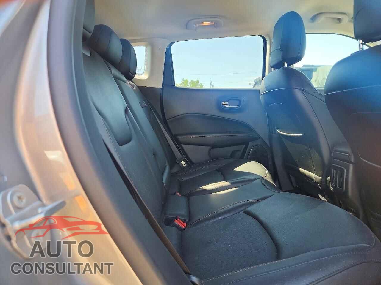 JEEP COMPASS 2020 - 3C4NJDCBXLT193871
