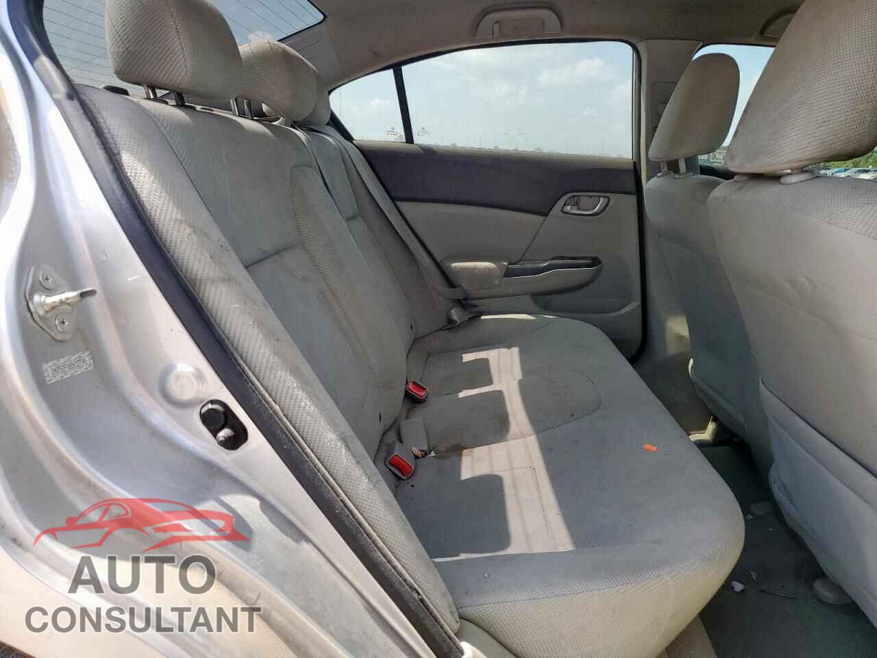 HONDA CIVIC 2012 - 2HGFB2F50CH327745
