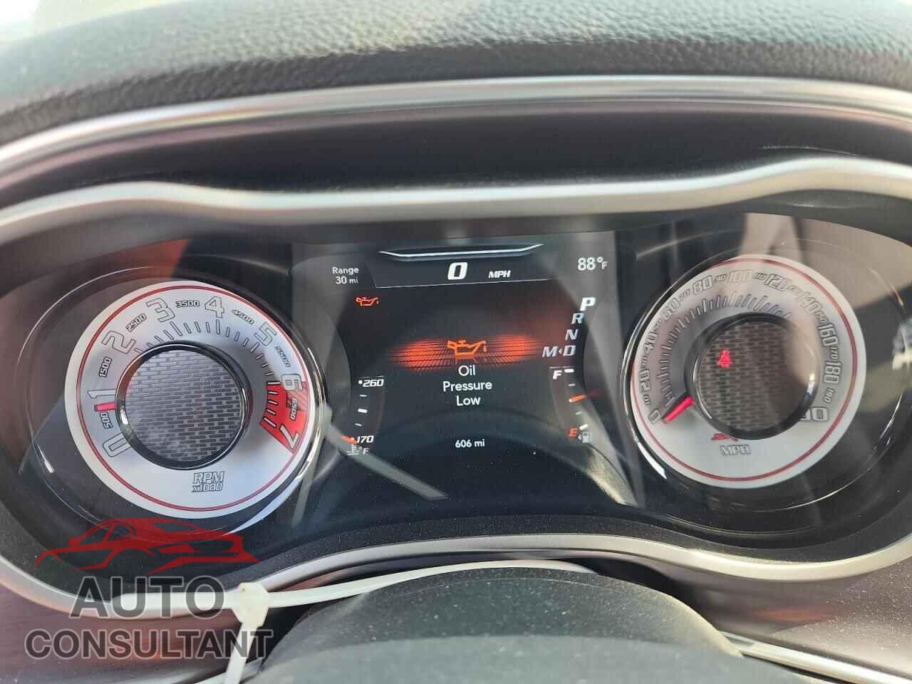 DODGE CHALLENGER 2018 - 2C3CDZH99JH101287