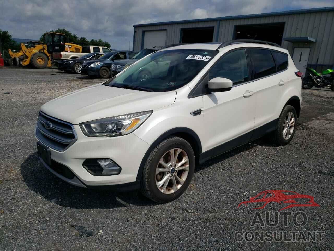 FORD ESCAPE 2017 - 1FMCU9GD9HUC17593