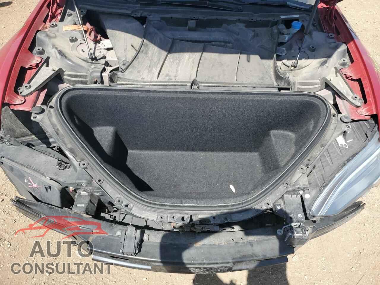 TESLA MODEL S 2016 - 5YJSA1E25GF158500