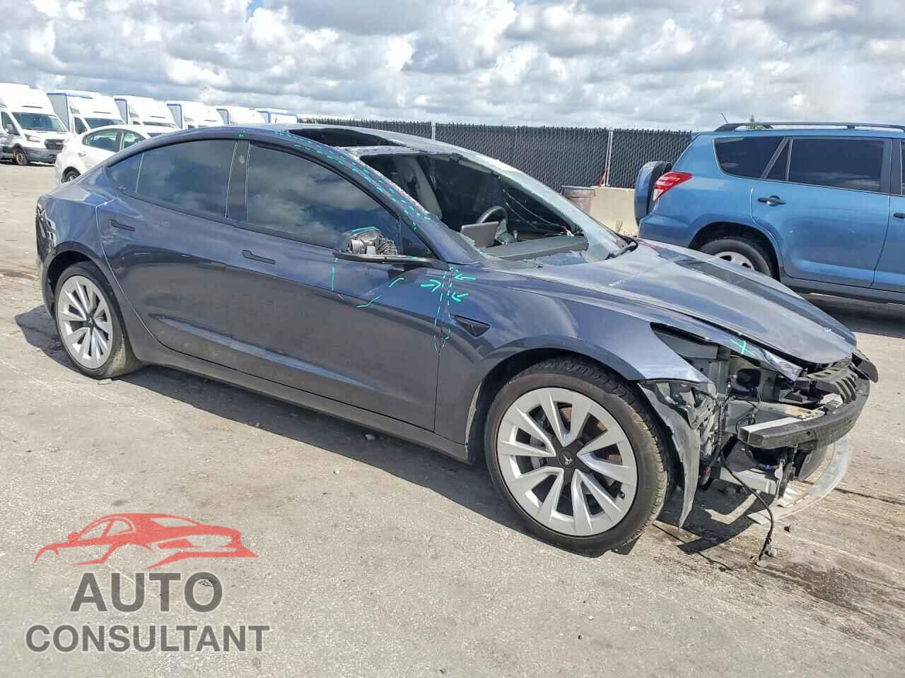 TESLA MODEL 3 2022 - 5YJ3E1EA2NF336828