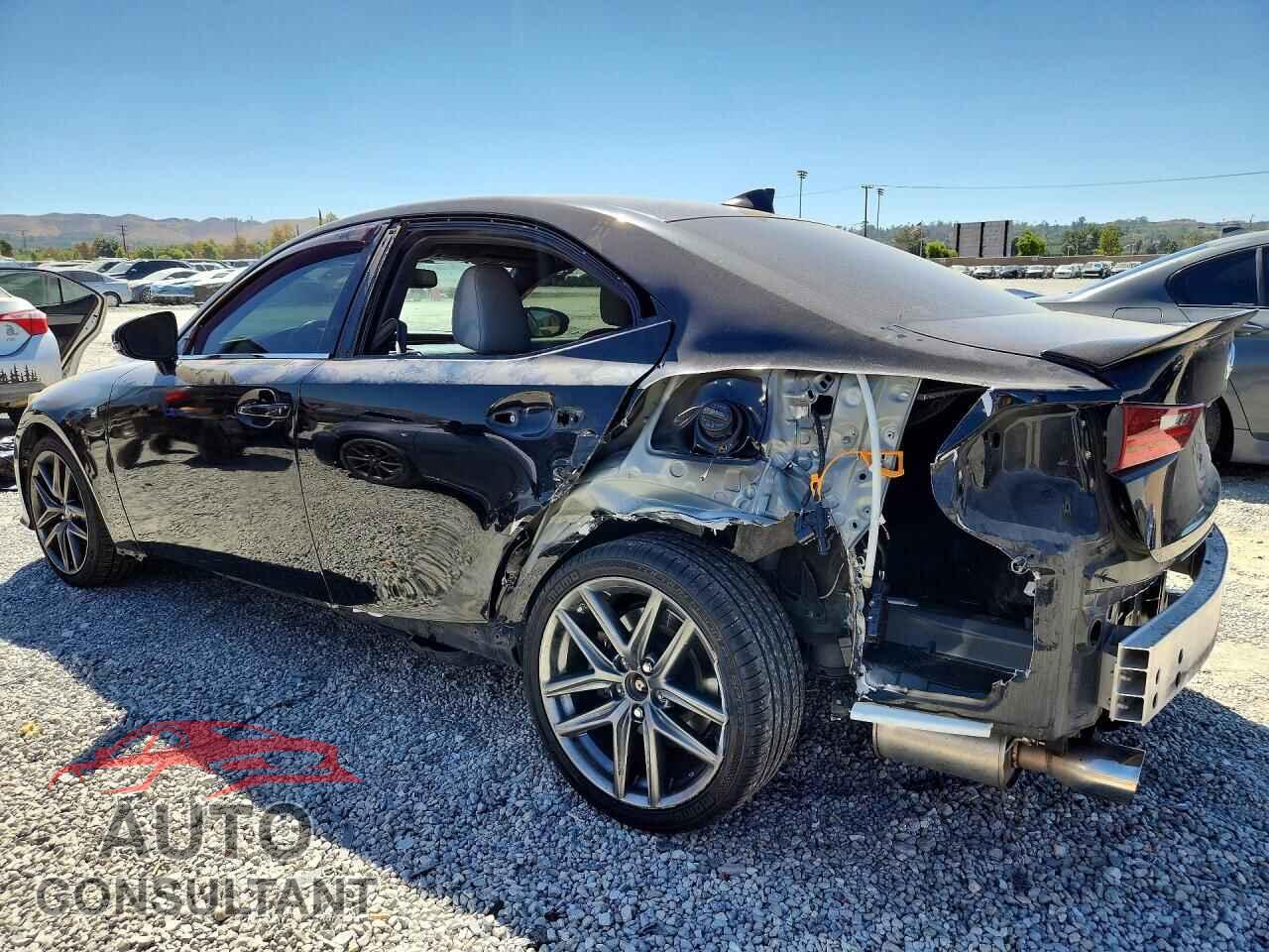 LEXUS IS 2014 - JTHBE1D28E5002454