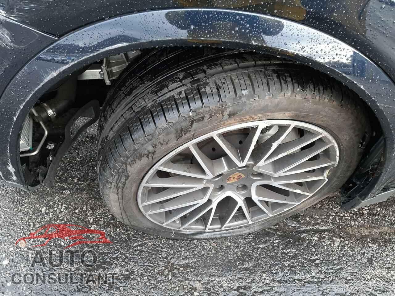 PORSCHE CAYENNE 2021 - WP1AB2AY4MDA27682