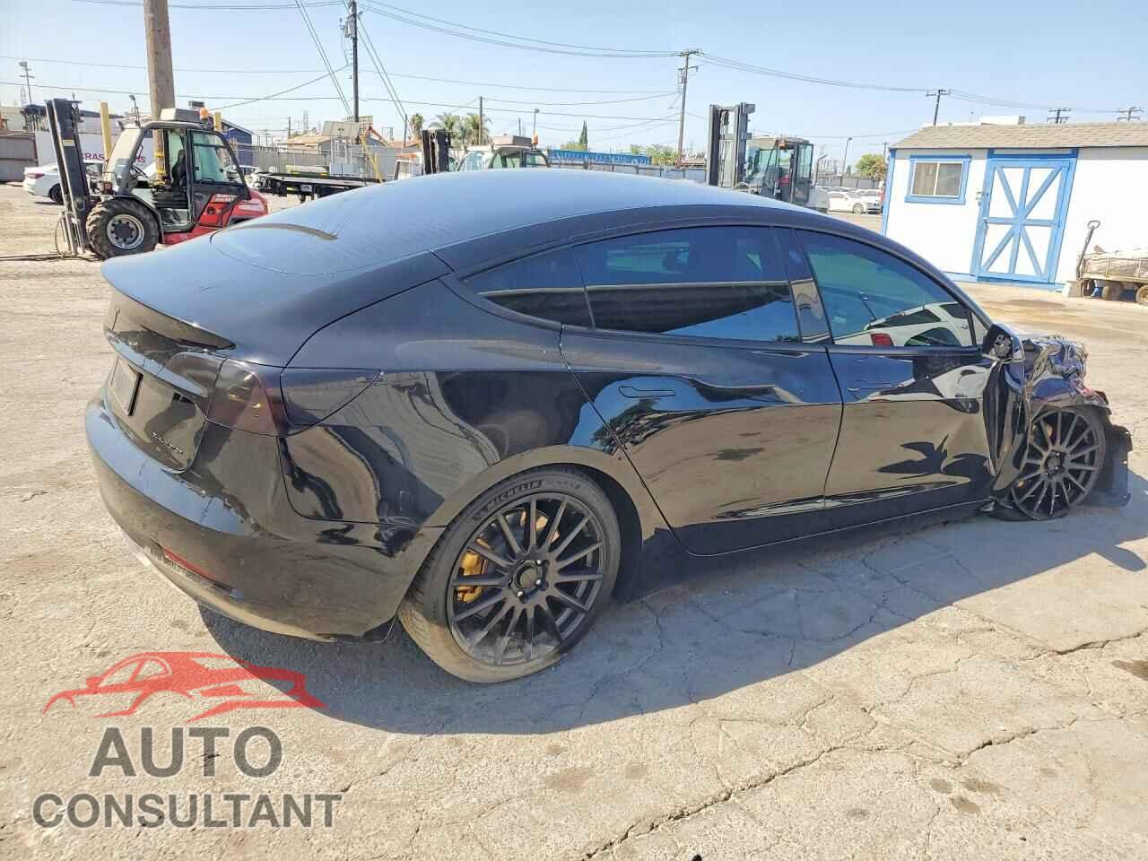 TESLA MODEL 3 2021 - 5YJ3E1EB8MF003606