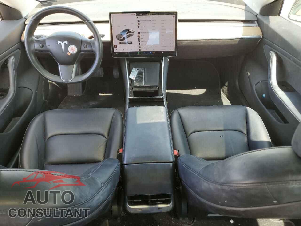 TESLA MODEL 3 2018 - 5YJ3E1EA5JF034718