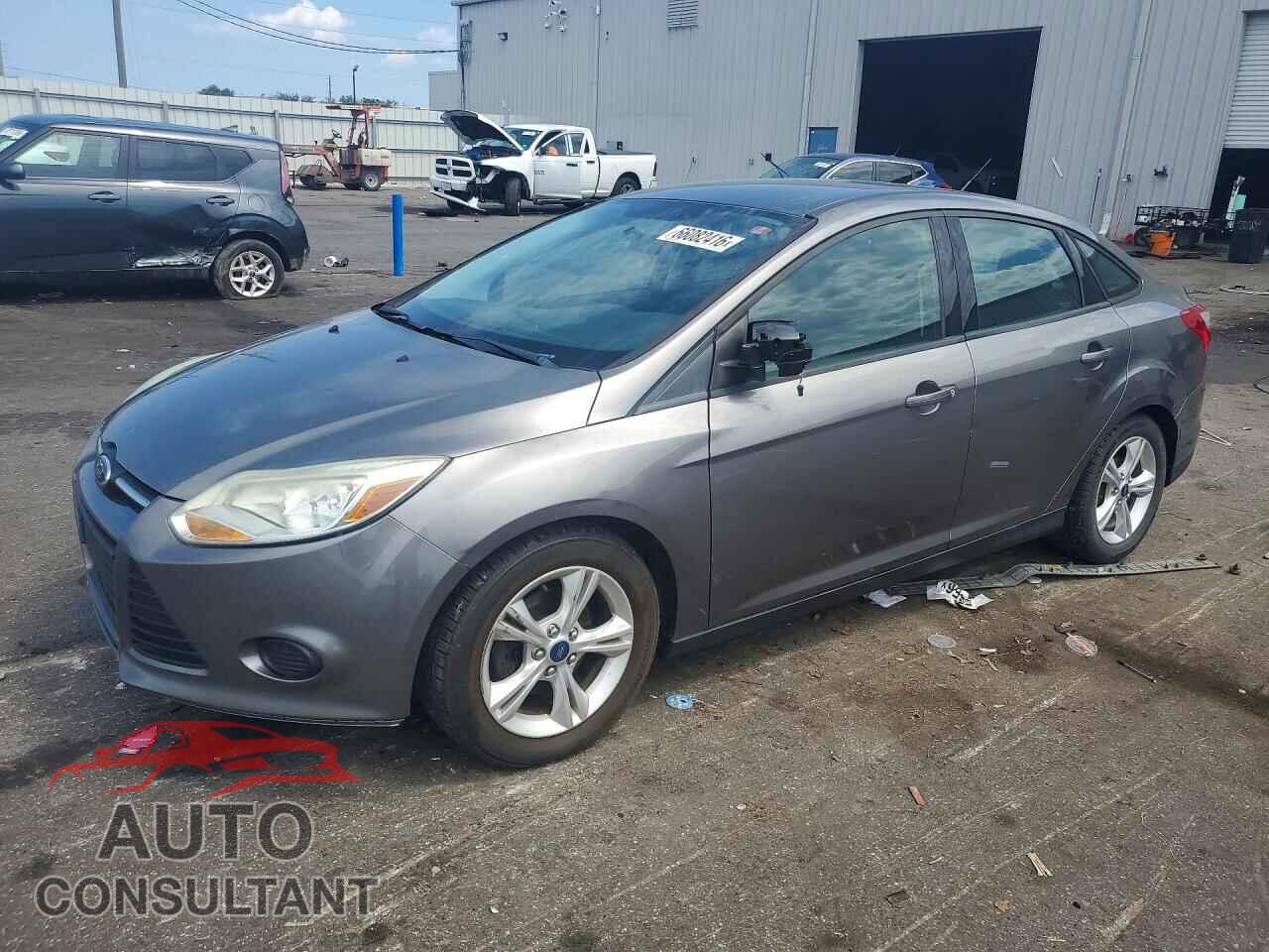 FORD FOCUS 2014 - 1FADP3F20EL22834X