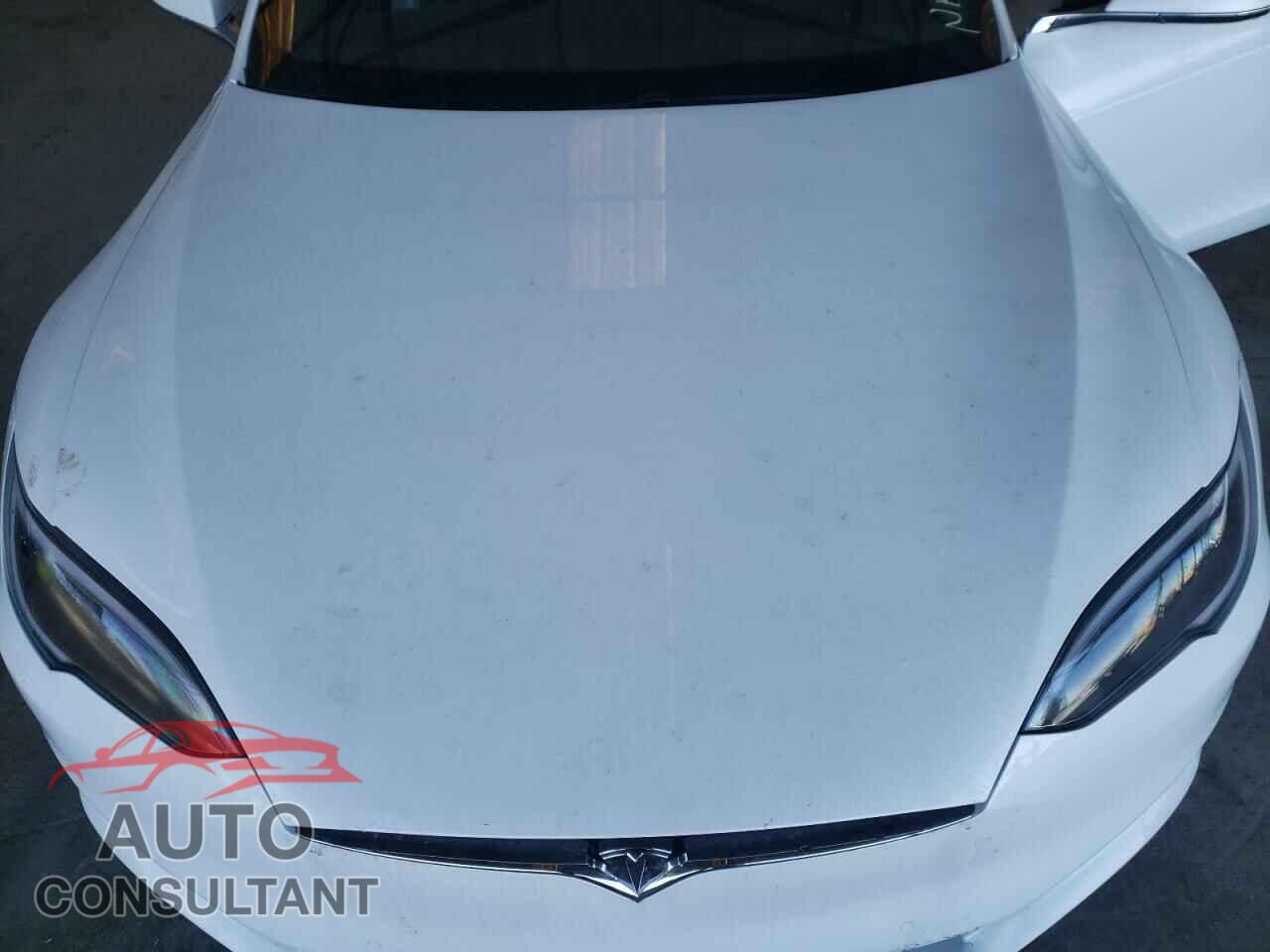 TESLA MODEL S 2018 - 5YJSA1E21JF273246