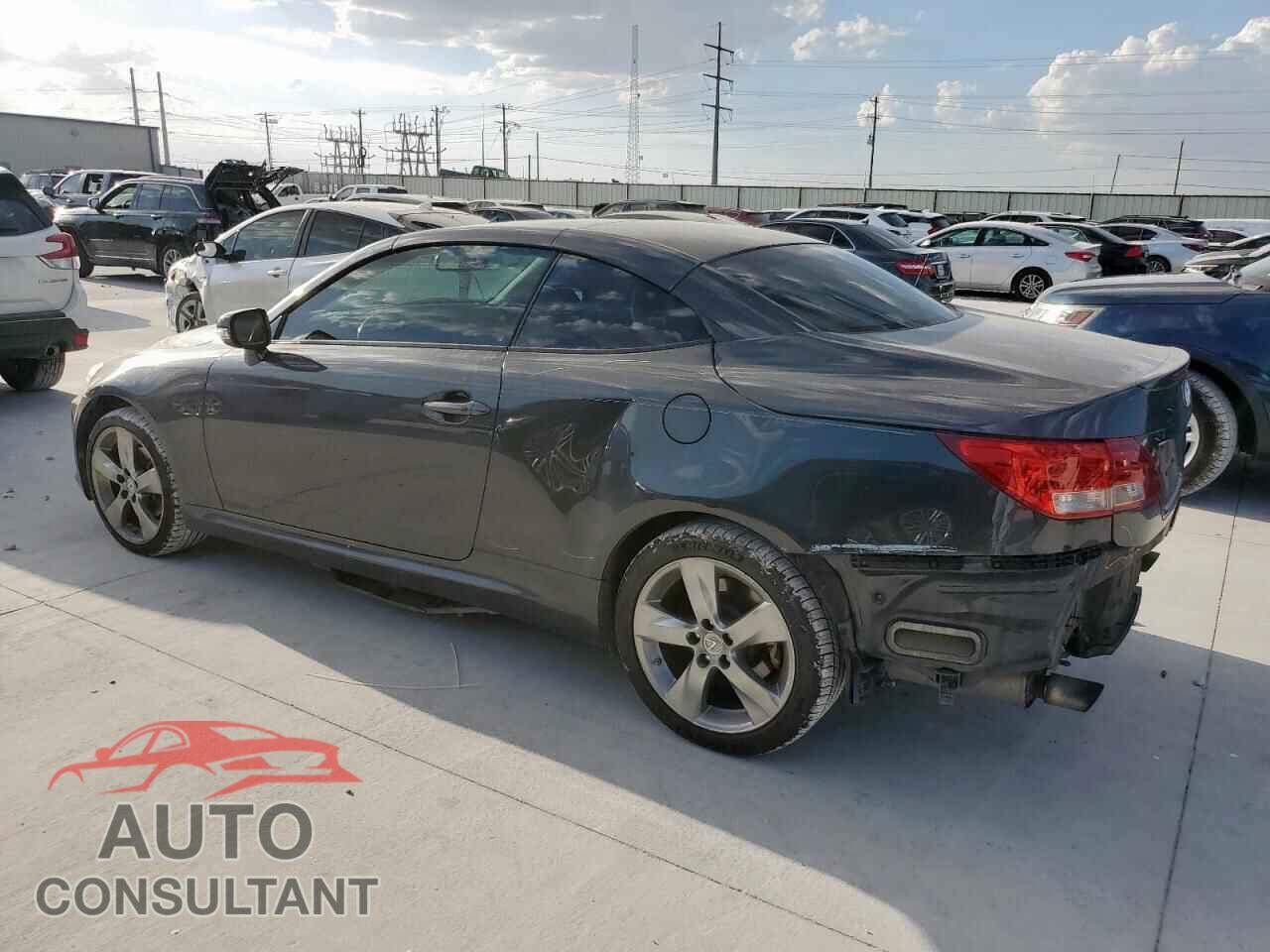 LEXUS IS 2011 - JTHFF2C22B2514682