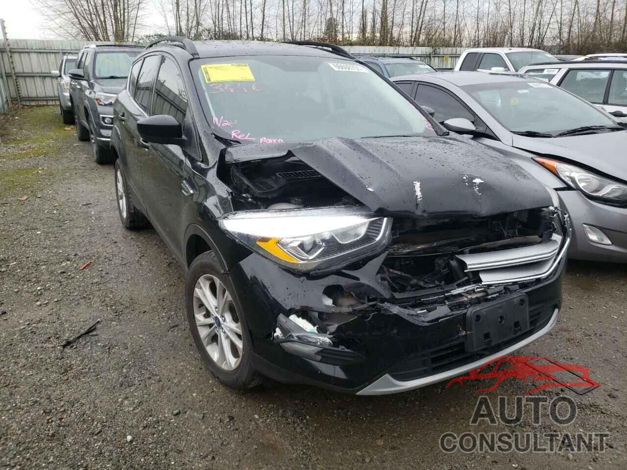 FORD ESCAPE 2017 - 1FMCU9G99HUA31080
