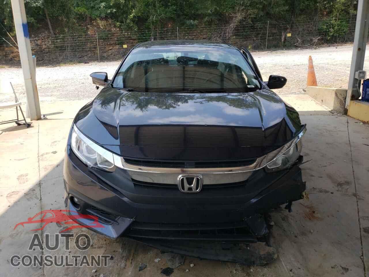 HONDA CIVIC 2017 - 19XFC1F30HE025637