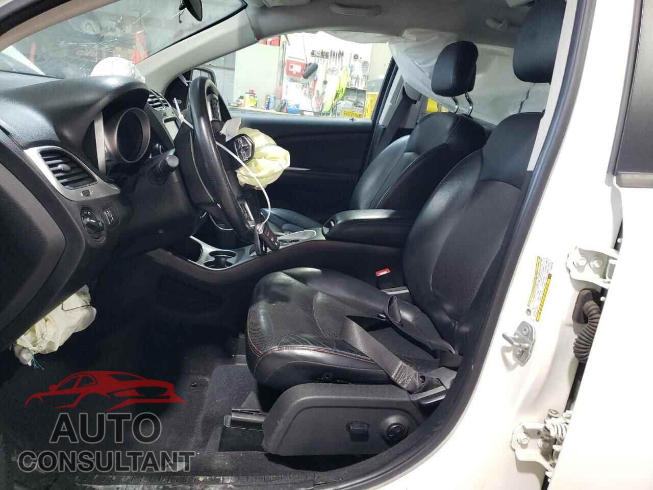 DODGE JOURNEY 2018 - 3C4PDCEG6JT381108