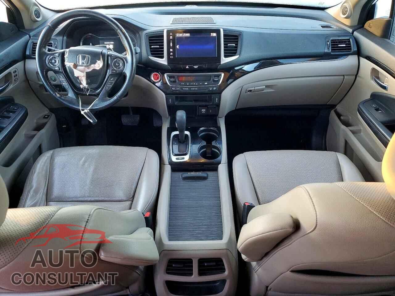 HONDA RIDGELINE 2017 - 5FPYK3F70HB035354
