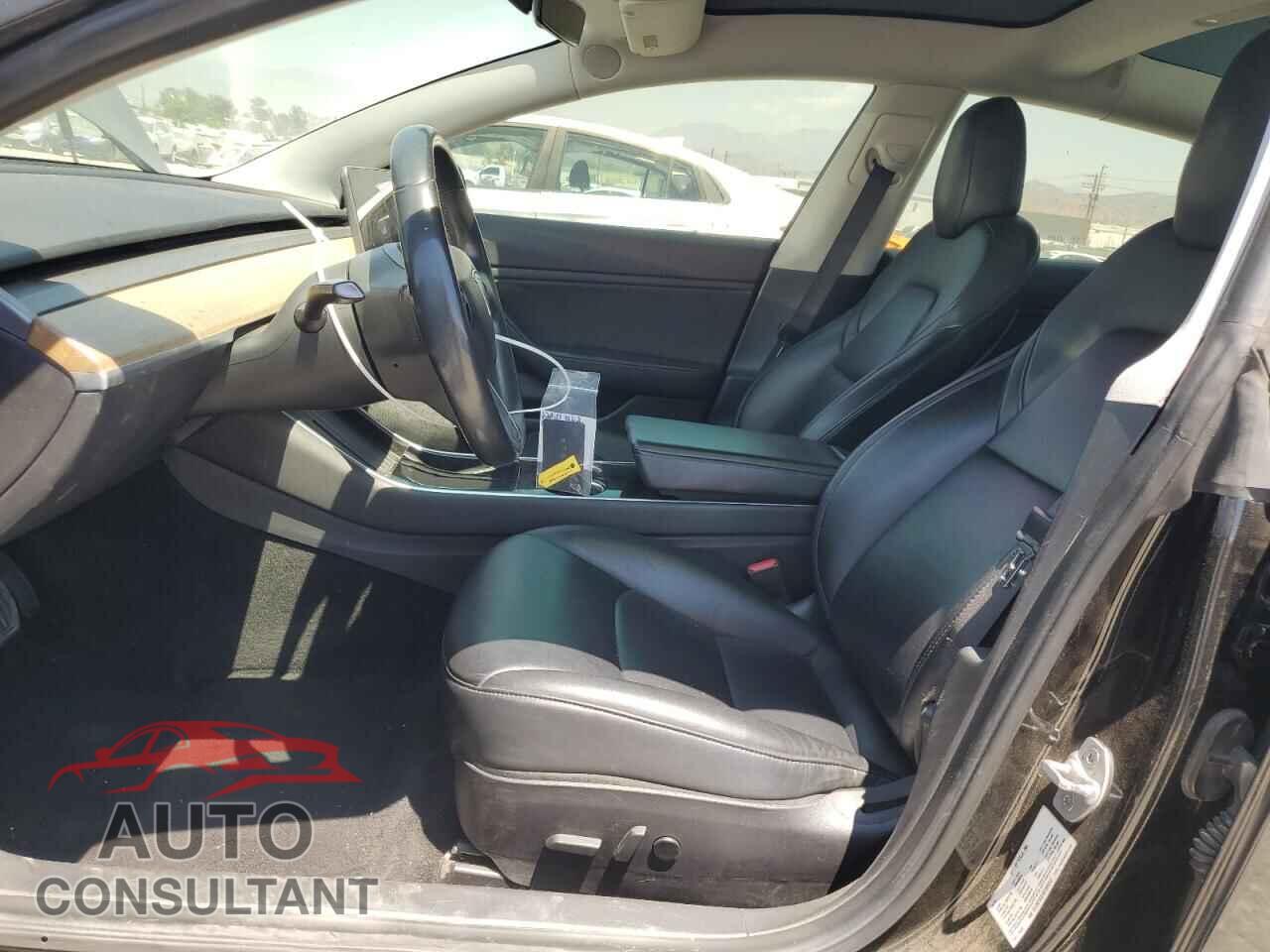 TESLA MODEL 3 2019 - 5YJ3E1EA2KF399312